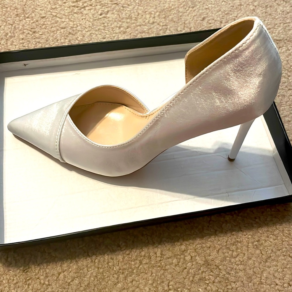 7.5 white stiletto heels never worn wedding